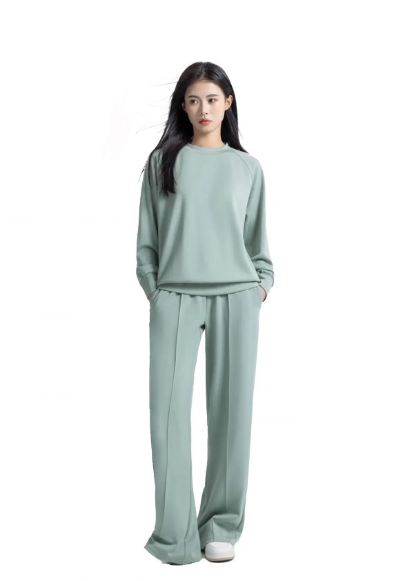 Conjunto sudadera y pantalón