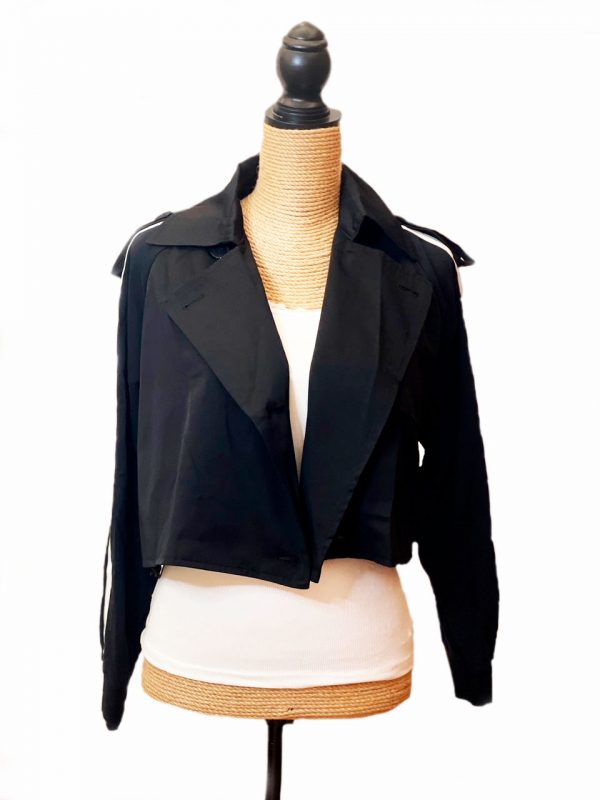 Chaqueta corta (un combinado de chaqueta, gabardina y sudadera) - Imagen 7