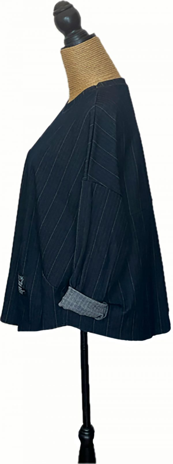 Camiseta / jersey fino azul marino con rayas discretas - Imagen 2