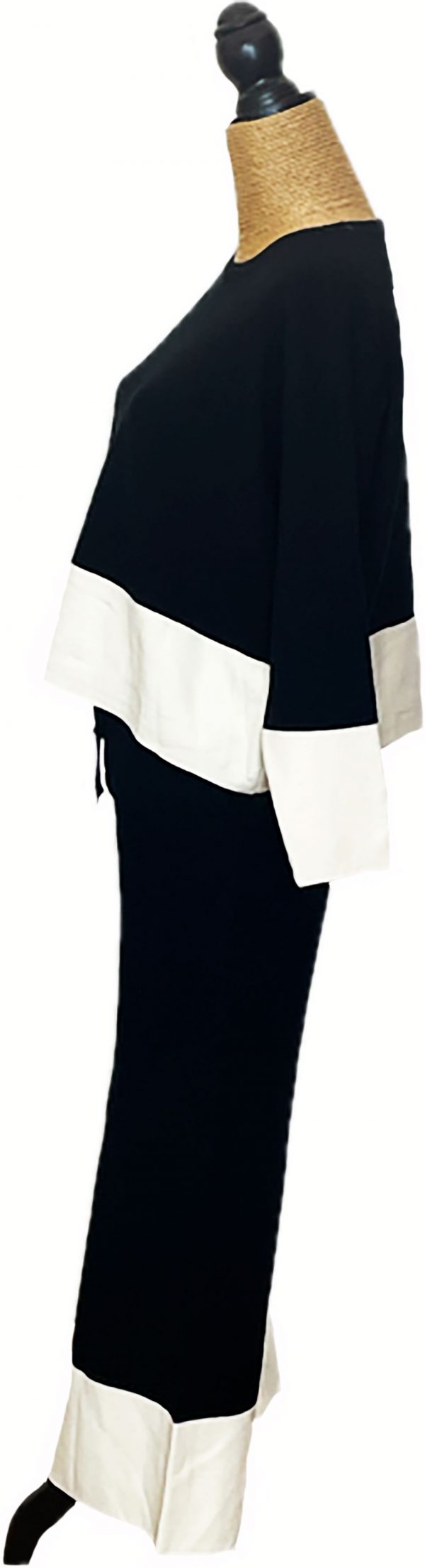 Conjunto jersey y pantalón de punto negro con franja blanca - Imagen 2